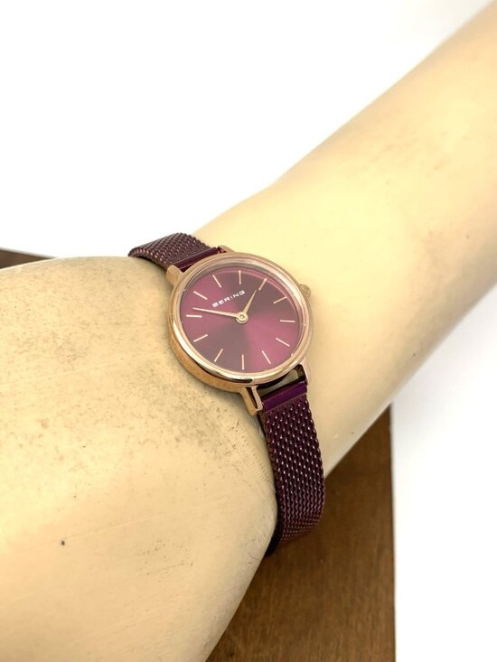Bering Women\'s Watch 11022-969 Quartz Rose Gold Purple 22mm Mesh Steel Band main image 6